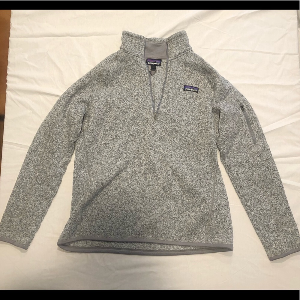 Women’s Patagonia half zip